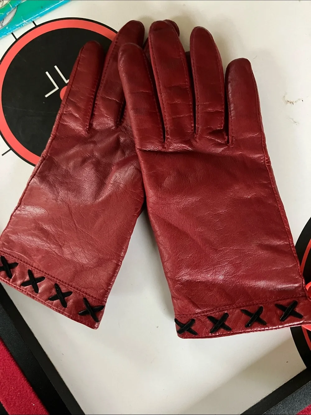 VINTAGE Red Leather Women's Gloves with Decorative Stitching